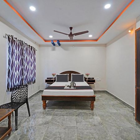 Capital O Lakshmi Residency Tirupati Exterior foto