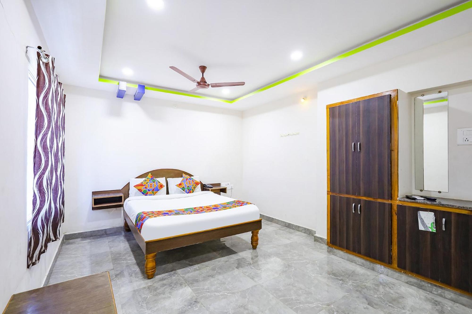 Capital O Lakshmi Residency Tirupati Exterior foto