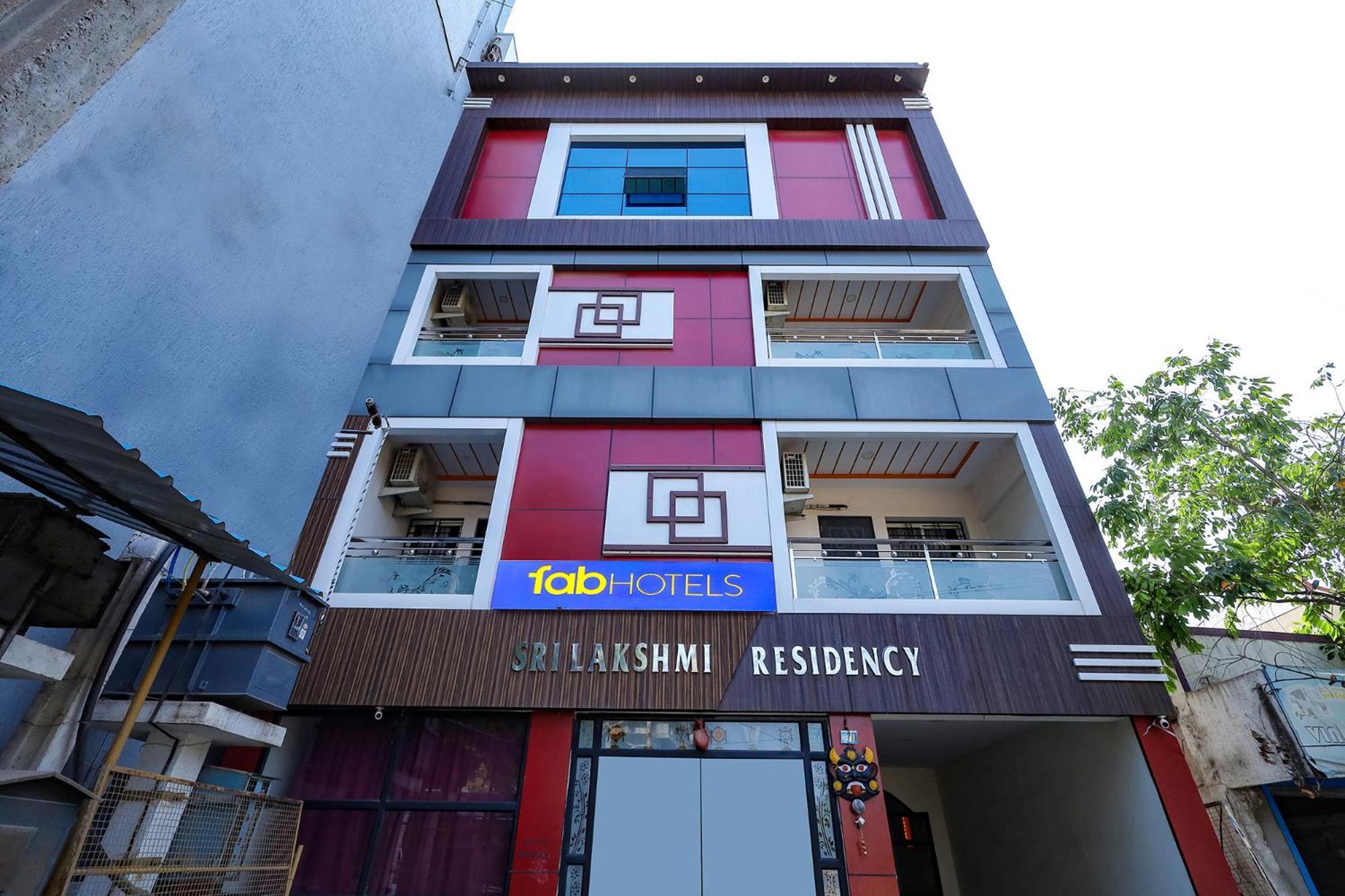 Capital O Lakshmi Residency Tirupati Exterior foto