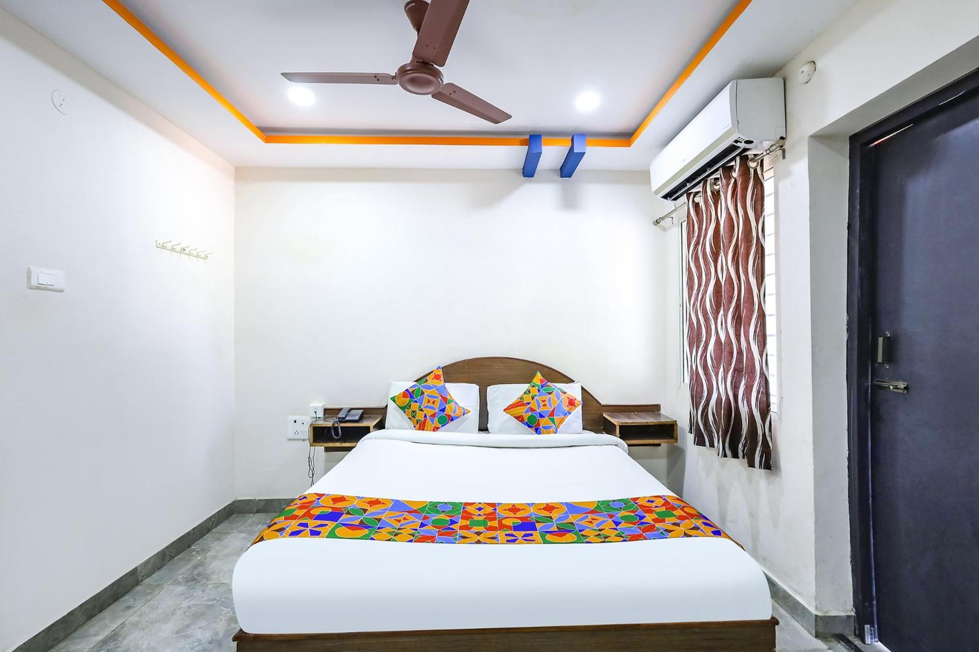 Capital O Lakshmi Residency Tirupati Exterior foto