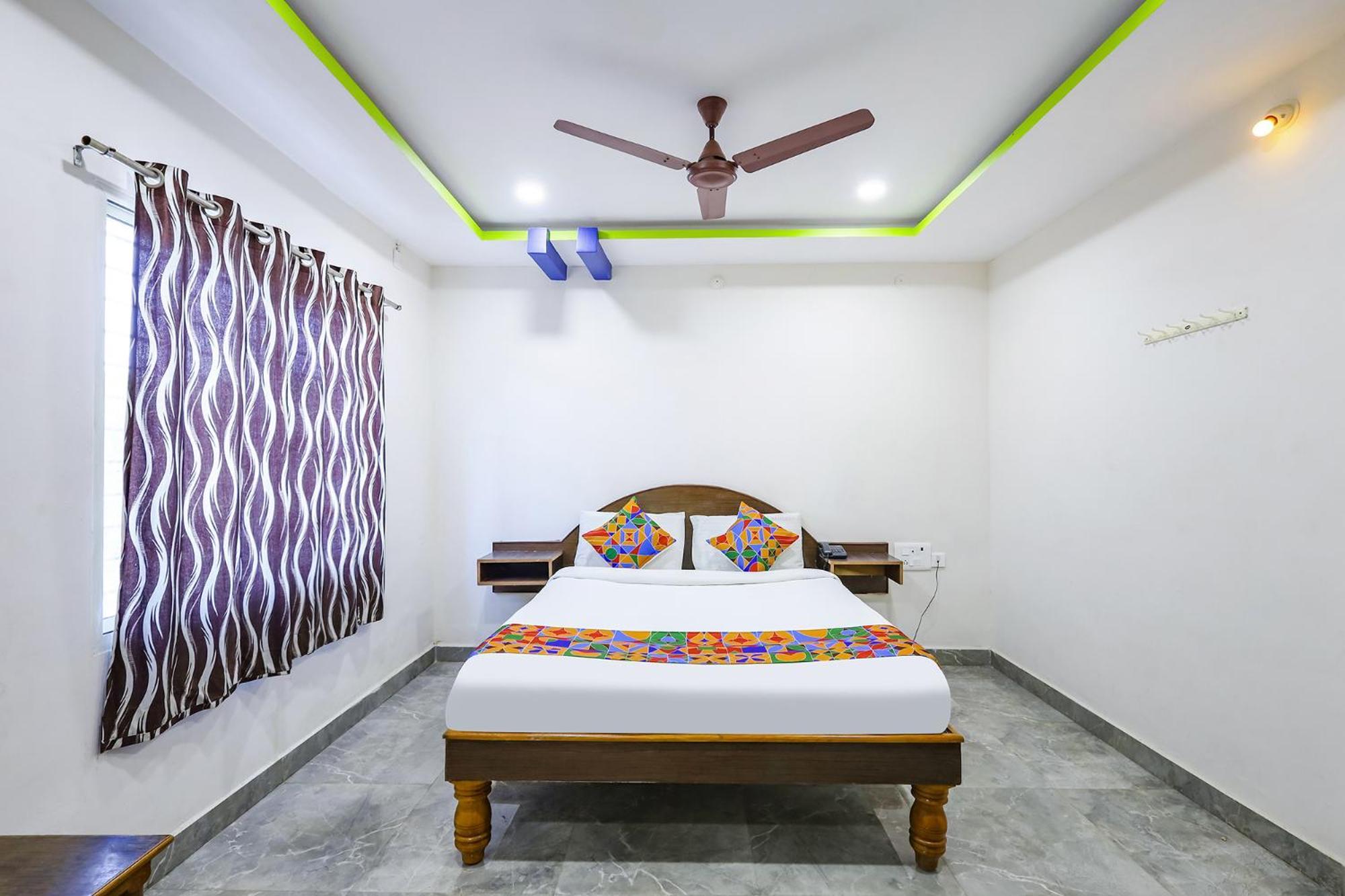 Capital O Lakshmi Residency Tirupati Exterior foto